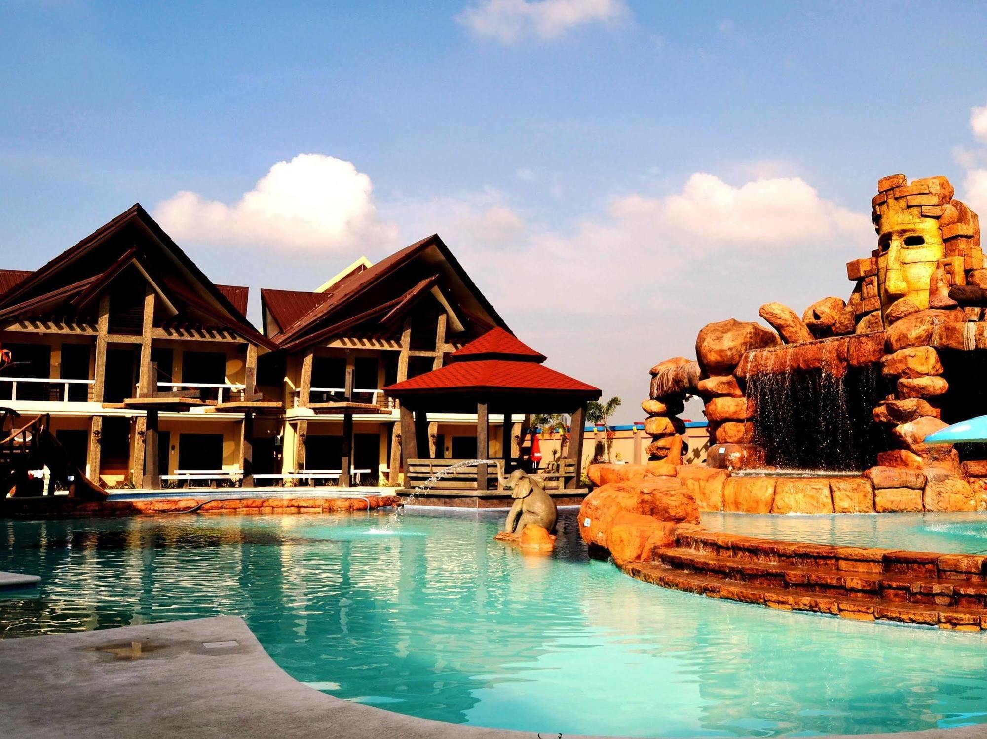 Mo2 Westown Hotel Iloilo Экстерьер фото