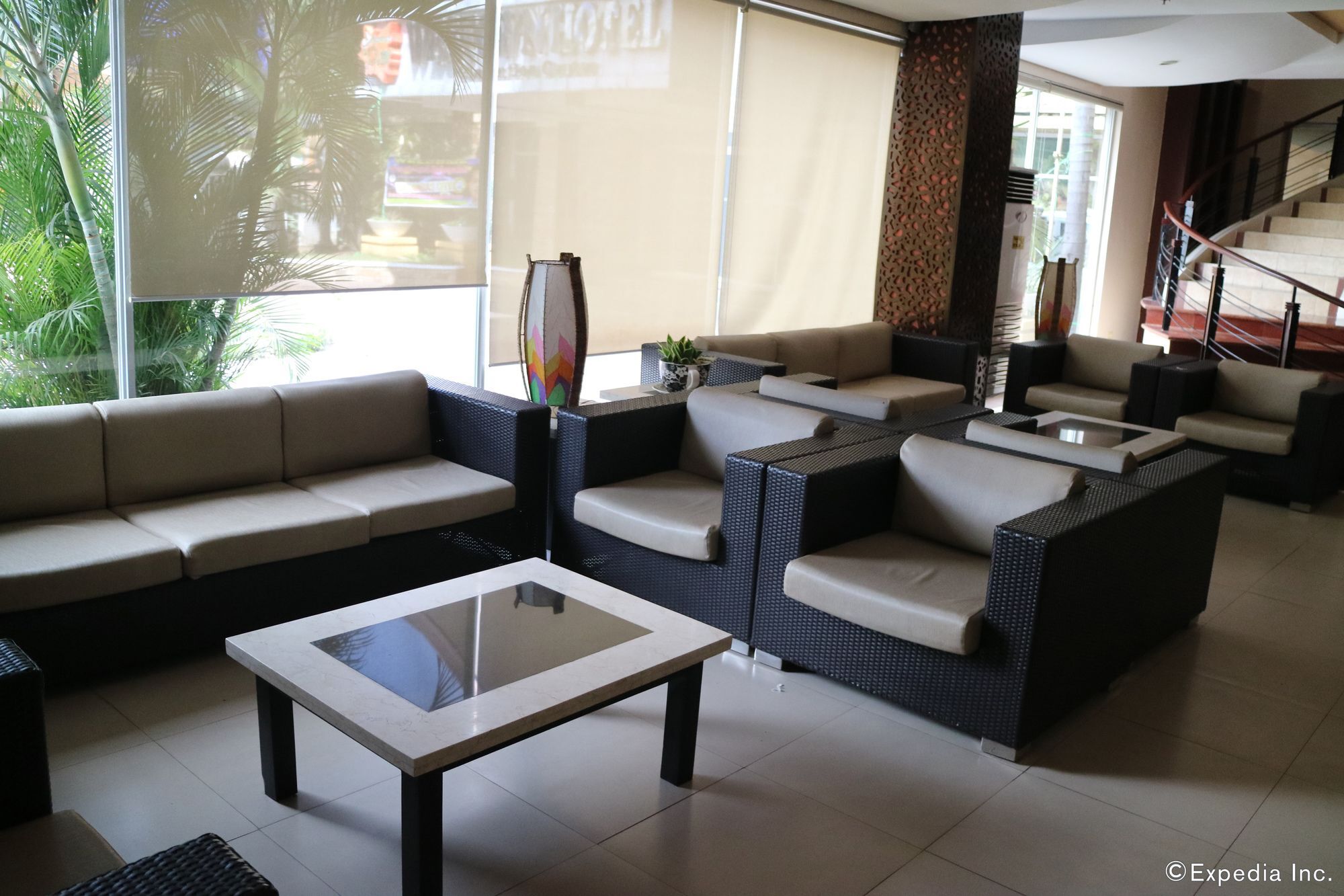 Mo2 Westown Hotel Iloilo Экстерьер фото