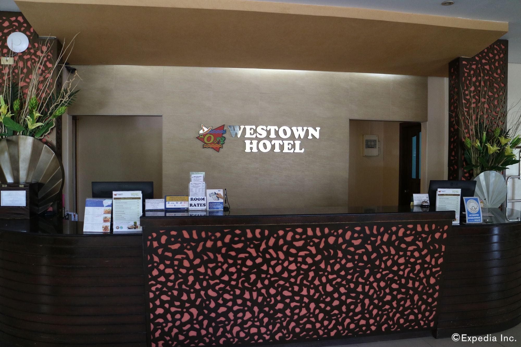 Mo2 Westown Hotel Iloilo Экстерьер фото